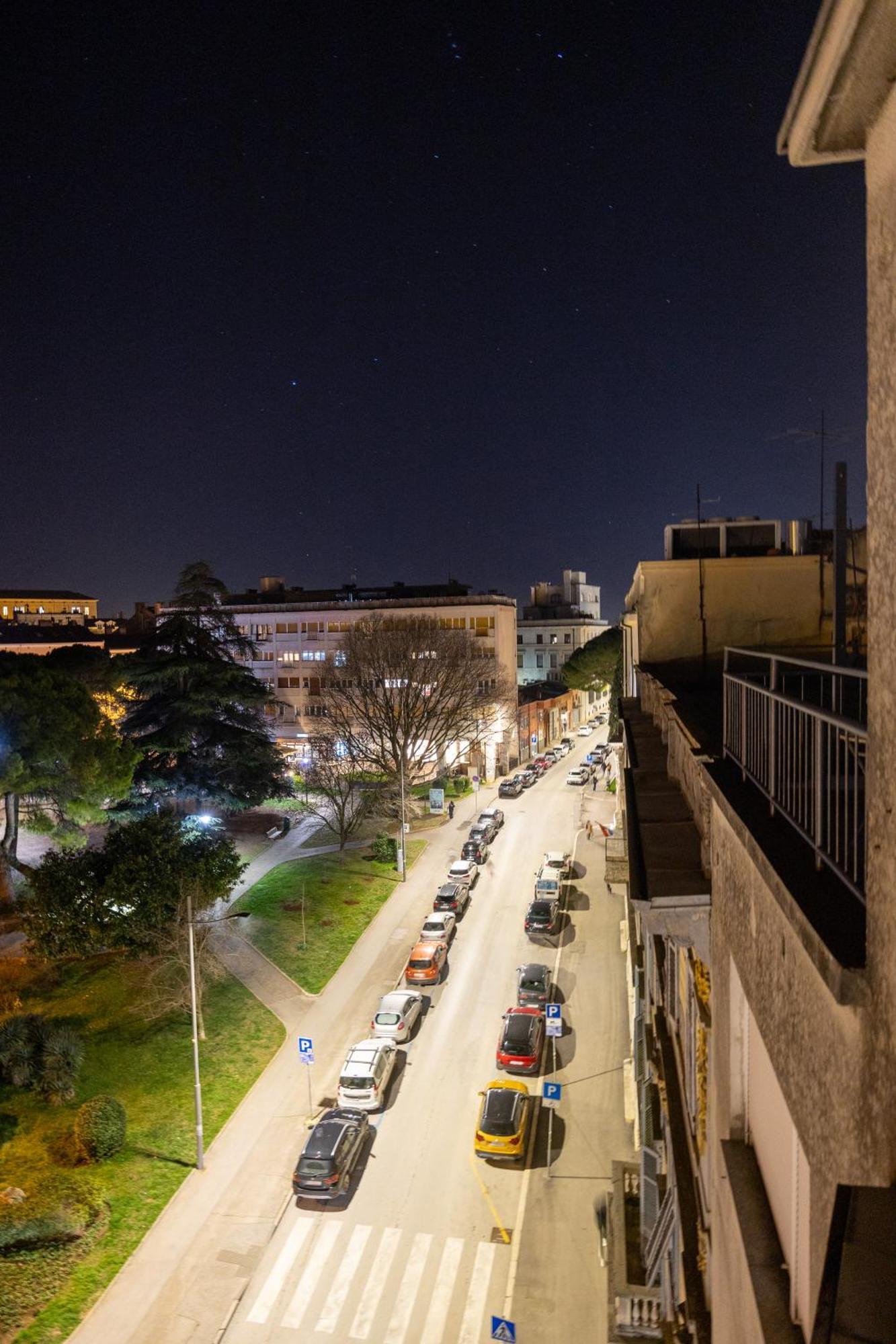 Ancora Center Apartment Pula Bagian luar foto