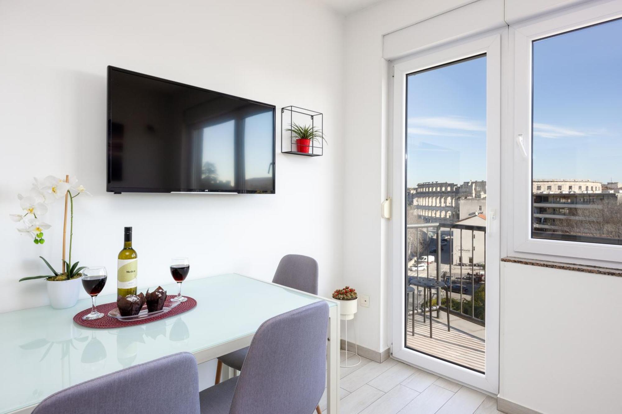 Ancora Center Apartment Pula Bagian luar foto